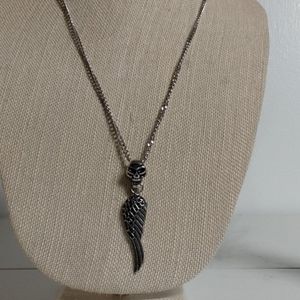 Stainless Steel Pendant Wing Skull  NWOT